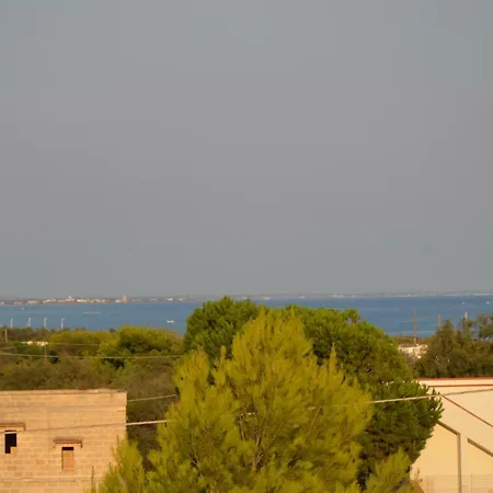 Vila Mirante - *